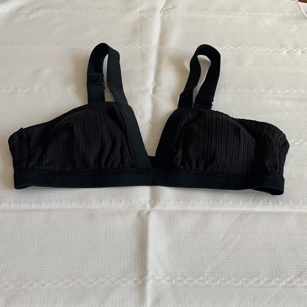 EUC Black Bikini Top Festival Sun-Ready Resortwear Beach Swimsuit Size Medium